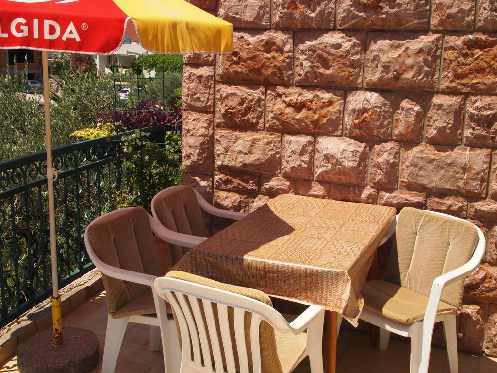 סבטי סטפן Zoro Apartments מראה חיצוני תמונה