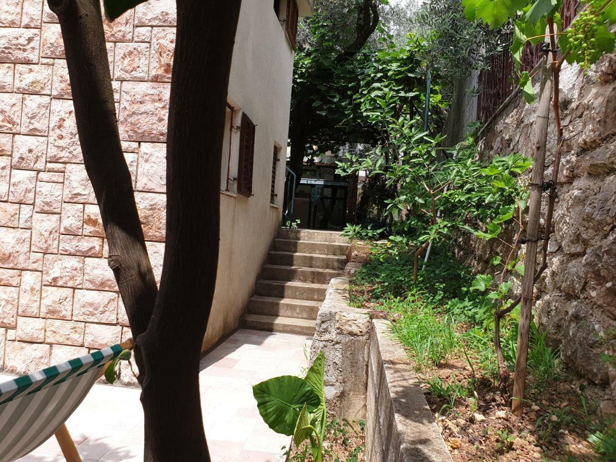 סבטי סטפן Zoro Apartments מראה חיצוני תמונה
