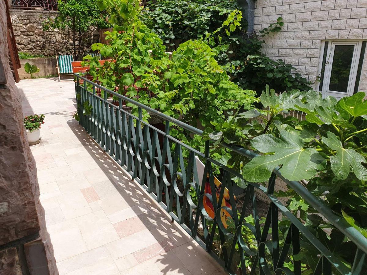 סבטי סטפן Zoro Apartments מראה חיצוני תמונה