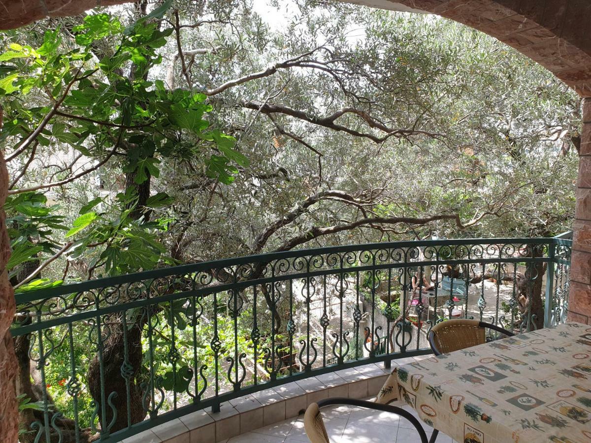 סבטי סטפן Zoro Apartments מראה חיצוני תמונה