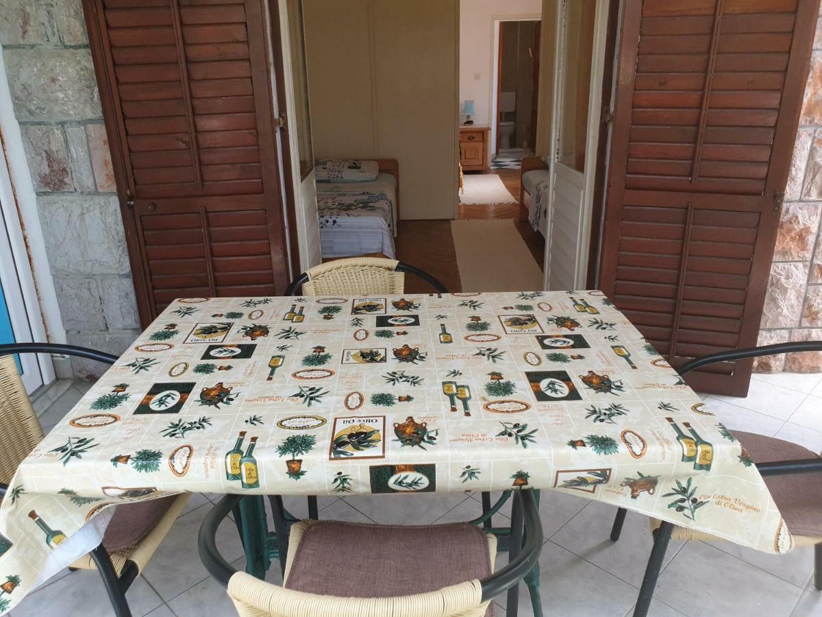 סבטי סטפן Zoro Apartments מראה חיצוני תמונה