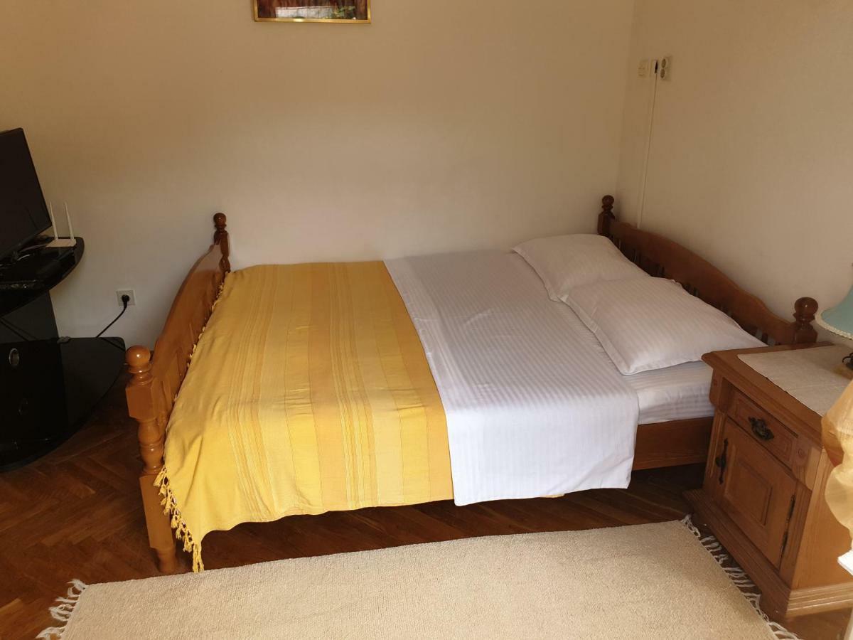 סבטי סטפן Zoro Apartments מראה חיצוני תמונה