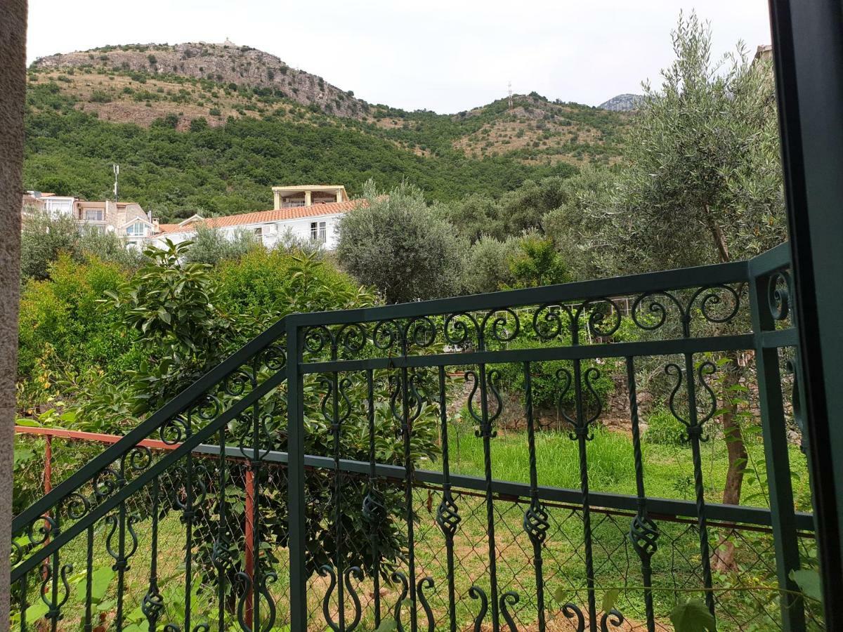 סבטי סטפן Zoro Apartments מראה חיצוני תמונה