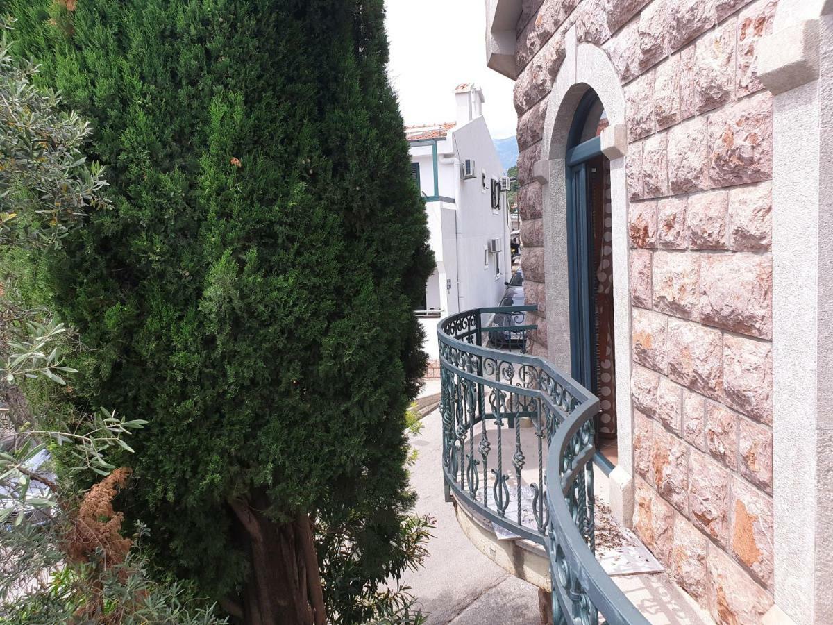 סבטי סטפן Zoro Apartments מראה חיצוני תמונה