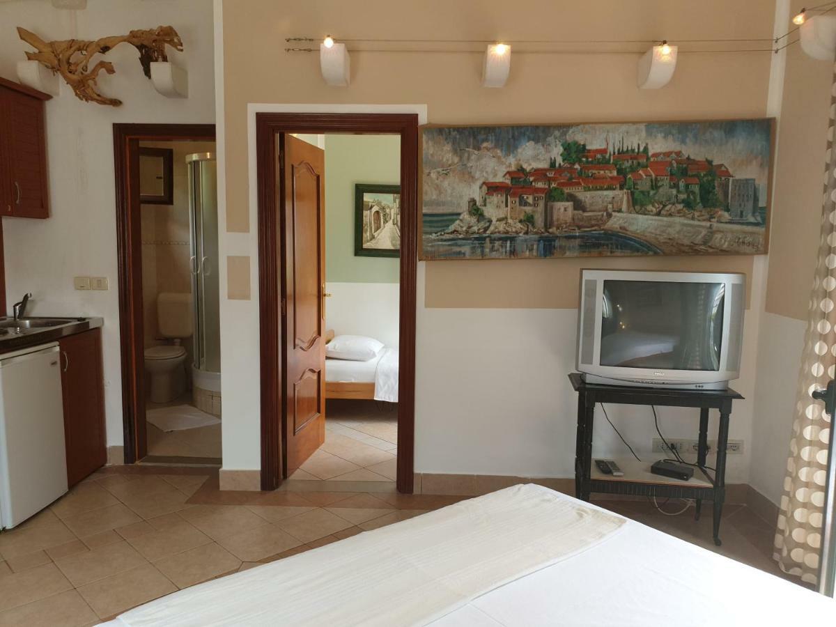 סבטי סטפן Zoro Apartments מראה חיצוני תמונה
