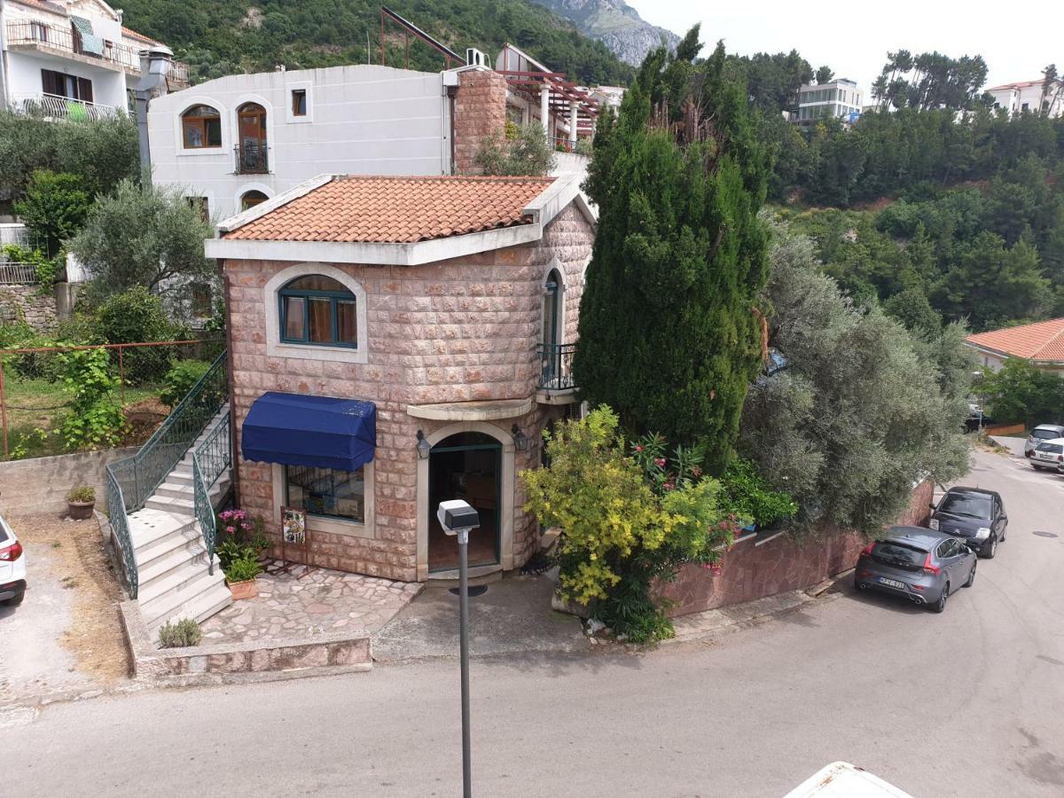 סבטי סטפן Zoro Apartments מראה חיצוני תמונה