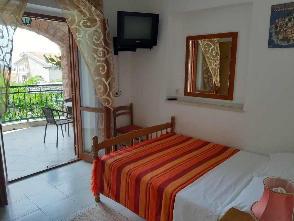 סבטי סטפן Zoro Apartments מראה חיצוני תמונה